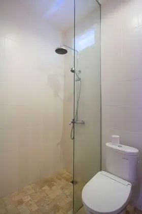 Deluxe Tek Büyük veya İki Ayrı Yataklı Oda, Havuz Kullanımı