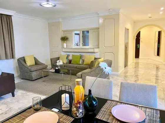 Çatı Katı Süiti (Penthouse)