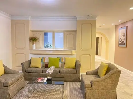 Çatı Katı Süiti (Penthouse)