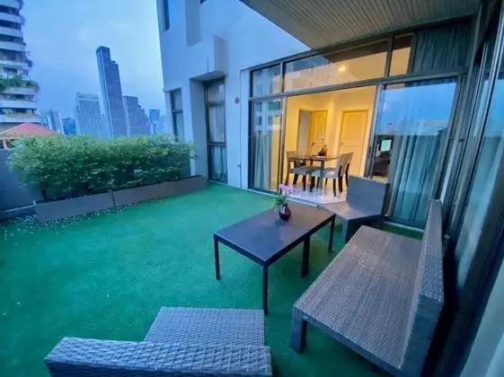 Çatı Katı Süiti (Penthouse)