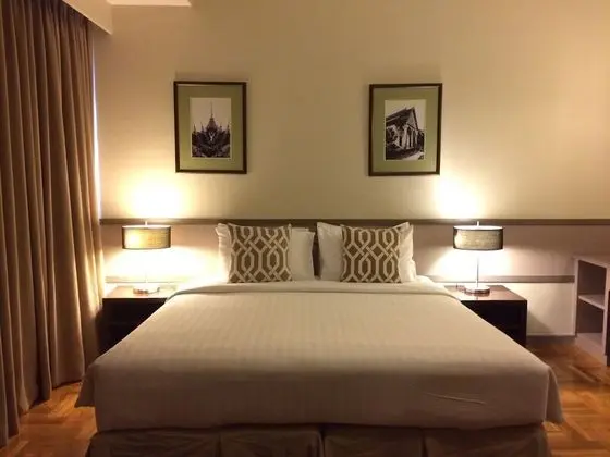 Deluxe Suite with Kitchen