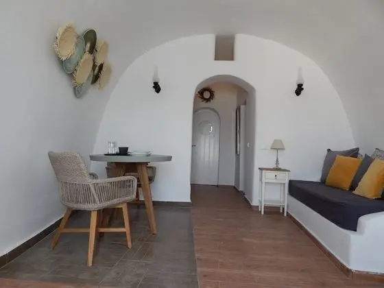Traditional Apart Daire, Jakuzi (Caldera View)