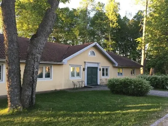 Ev (Paviljongen)