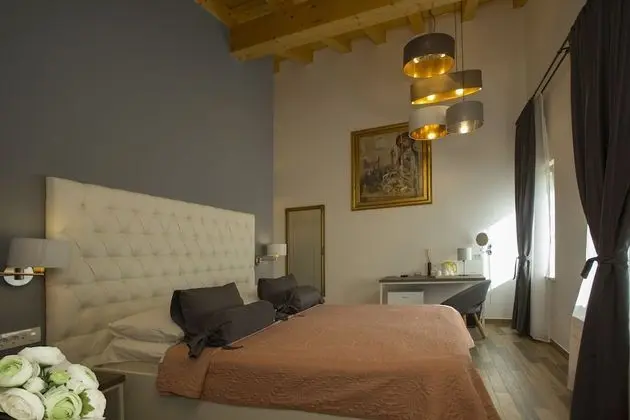 Deluxe Tek Büyük Yataklı Oda