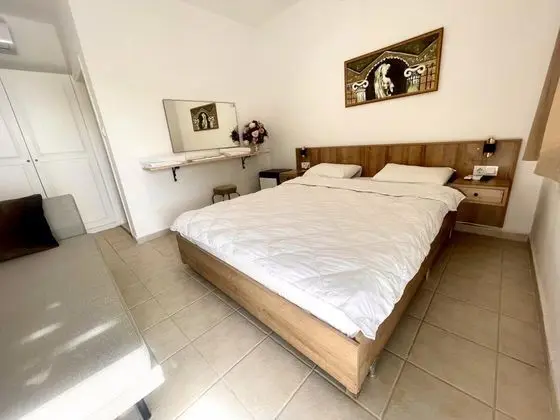 Standart Oda, Bahçe Manzaralı, Balkonlu