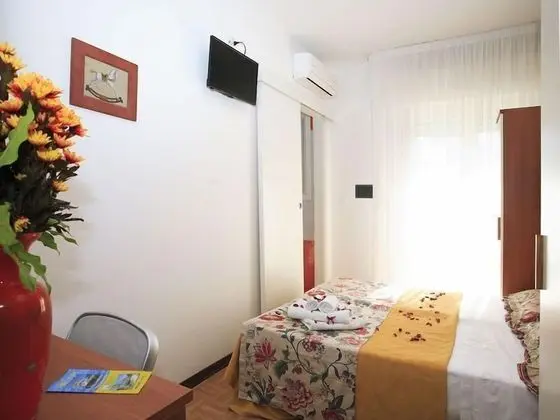 Tek Büyük veya İki Ayrı Yataklı Oda