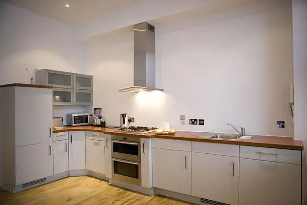 Standard Apart Daire, 3 Yatak Odası (18 Golden Square)