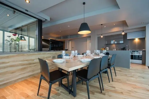3BR Premium Executive Suite