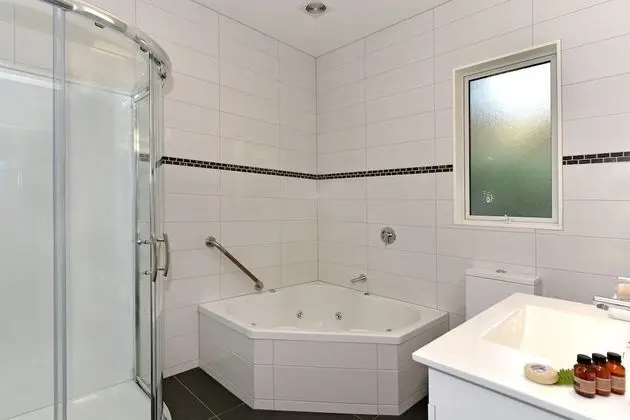 Superior Apart Daire, 2 Yatak Odası, Sıcak Su Küveti, Bahçe Manzaralı