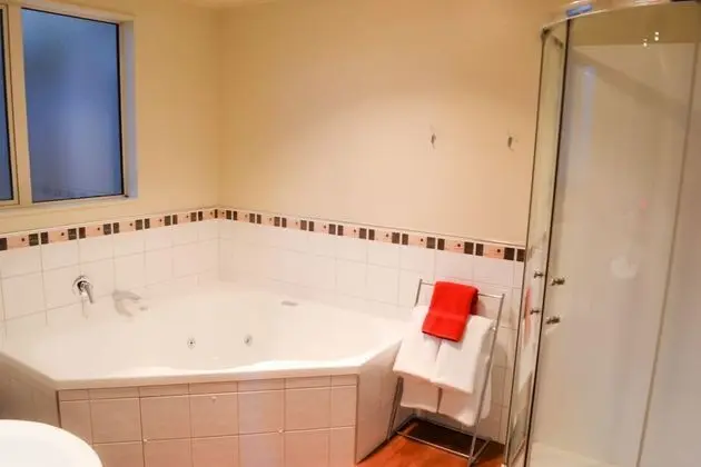Luxury Süit, 1 Yatak Odası, Sigara İçilmez, Mutfak (Luxury /spa)
