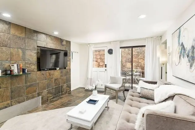 Daire (Aspen Mountain Condominiums 1C)