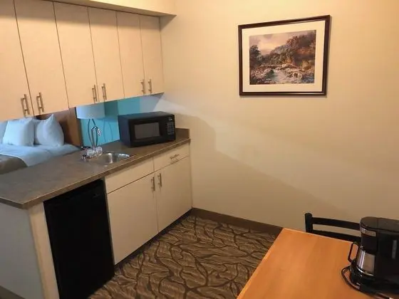 Deluxe Oda, 1 En Büyük (King) Boy Yatak