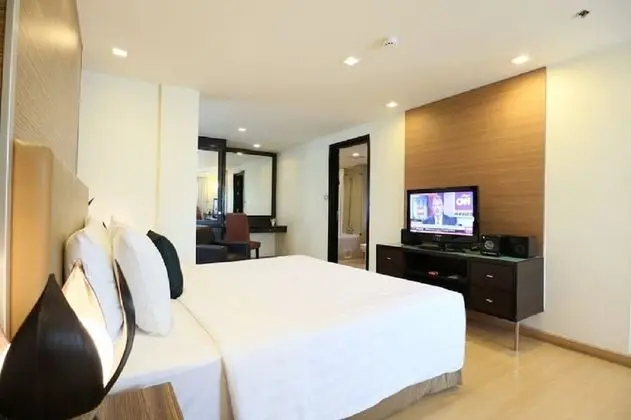 Grand Deluxe Room
