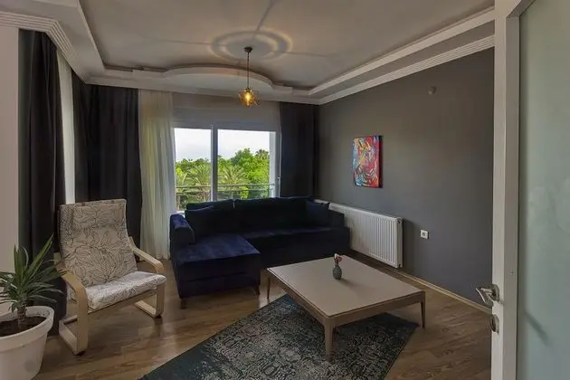 Daire-İki Yatak Odalı, Deniz veya Kara Manzaralı