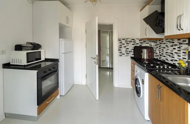 Daire-İki Yatak Odalı, Deniz veya Kara Manzaralı