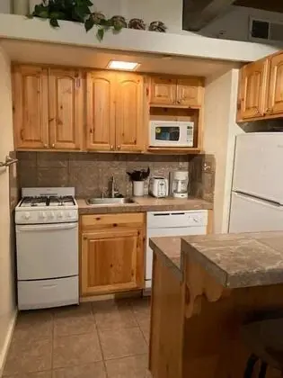 Stüdyo (Aspenwood K1)