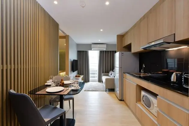 One Bedroom Premier