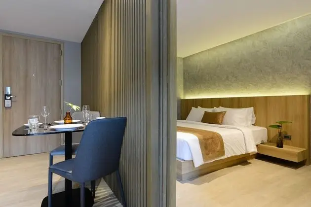 One Bedroom Premier