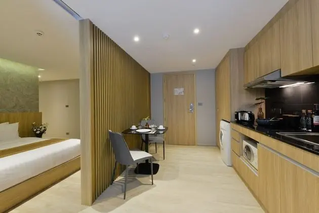 One Bedroom Premier