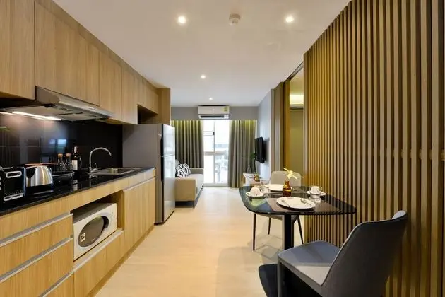 One Bedroom Premier