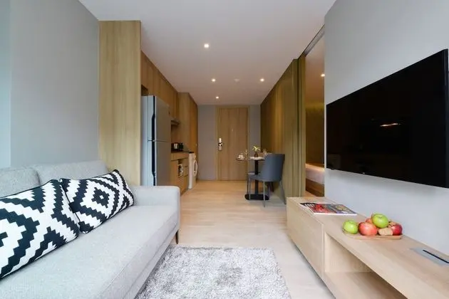 One Bedroom Premier