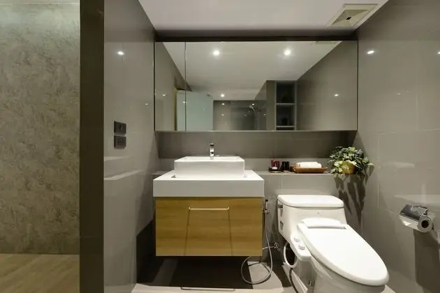One Bedroom Premier