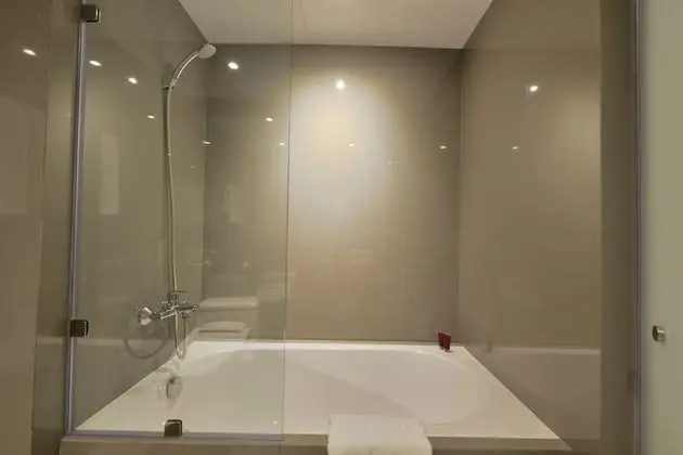One Bedroom Premier