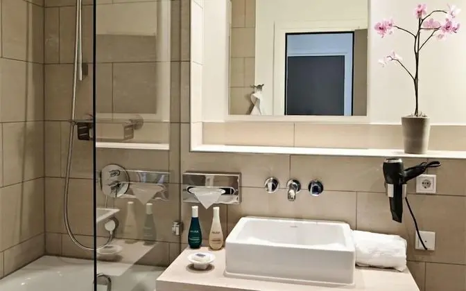 Deluxe Tek Büyük veya İki Ayrı Yataklı Oda, Teras