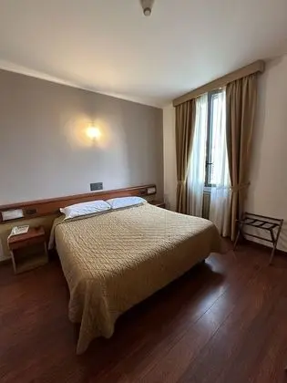 Economy Tek Büyük Yataklı Oda