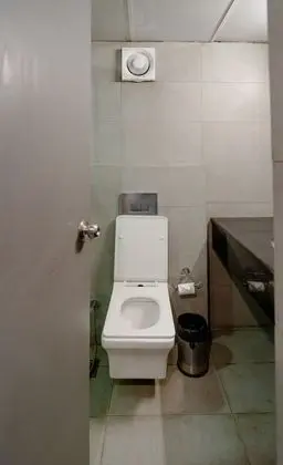 Exclusive Tek Büyük Yataklı Oda