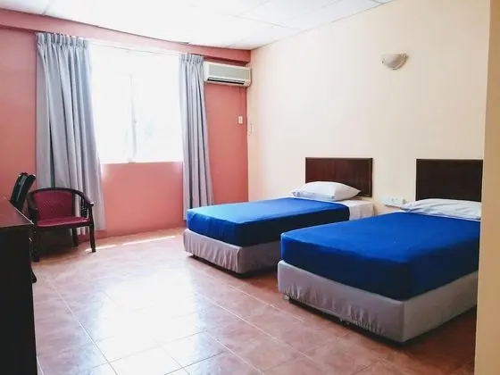 Standard Tek Büyük veya İki Ayrı Yataklı Oda (No Elevator)