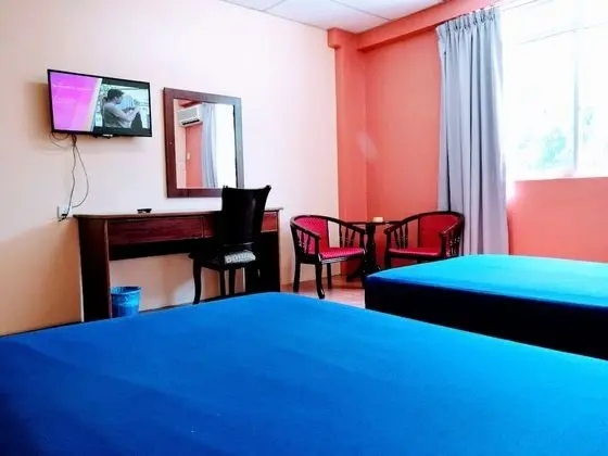 Standard Tek Büyük veya İki Ayrı Yataklı Oda (No Elevator)