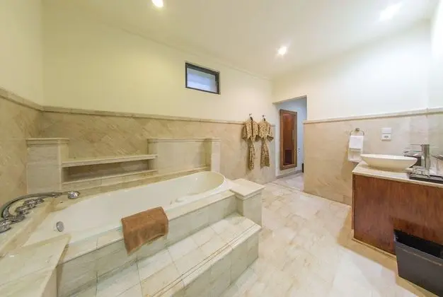 Villa, 4 Yatak Odası, Kişiye Özel Havuzlu