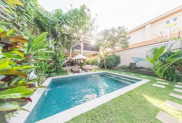 Villa, 4 Yatak Odası, Kişiye Özel Havuzlu