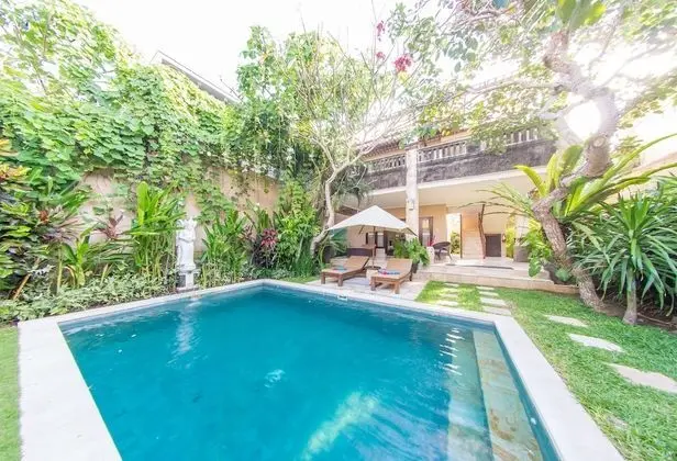 Villa, 4 Yatak Odası, Kişiye Özel Havuzlu