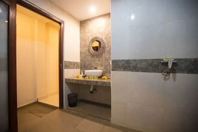 Deluxe Oda, Havuz Manzaralı