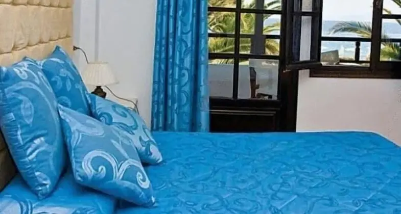 Tek Büyük Yataklı Oda, Balkon, Deniz Manzaralı
