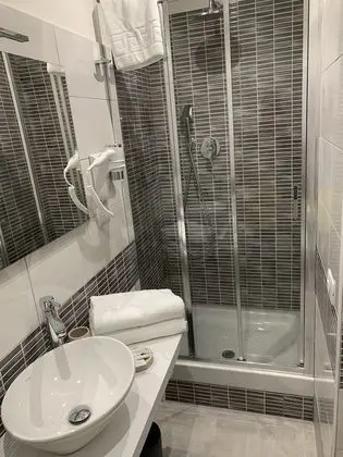 Superior Tek Büyük veya İki Ayrı Yataklı Oda