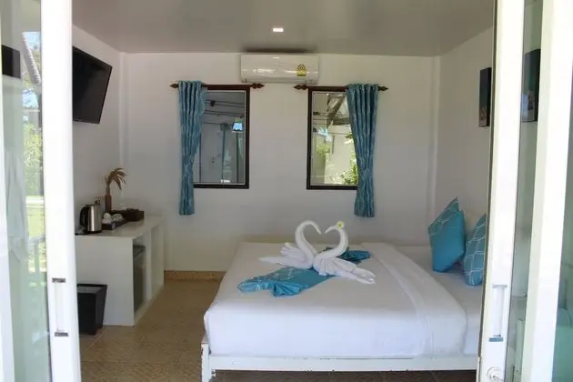Deluxe Beach Front Bungalow
