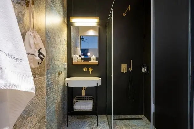 Deluxe Studio, Balcony