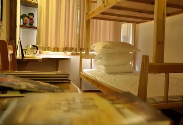 Ortak Ranzalı Oda, Sadece kadınlar için