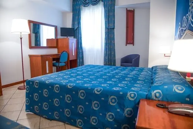 Tek Kişilik Oda