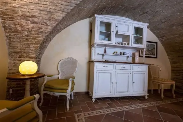 Traditional Apart Daire