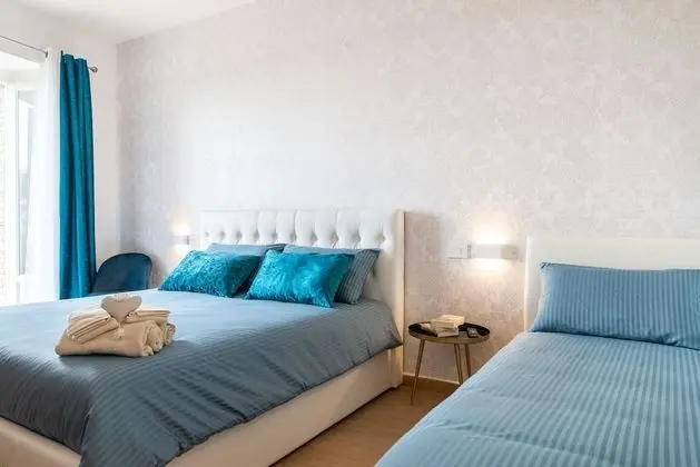 Üç Kişilik Oda, Balkon