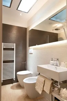 Üç Kişilik Oda, Balkon