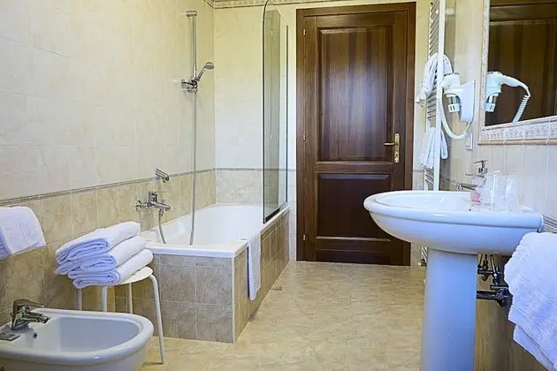Deluxe Üç Kişilik Oda
