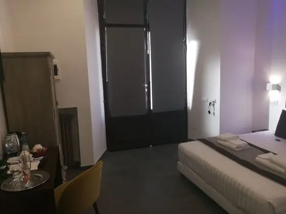 Classic Tek Büyük Yataklı Oda, 1 Büyük (Queen) Boy Yatak, Engellilere Uygun, Özel Banyo