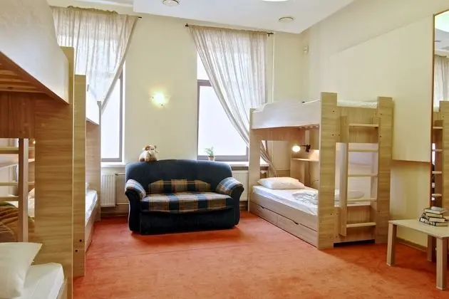 Ortak Ranzalı Oda, Sadece erkekler için (8 Bed)