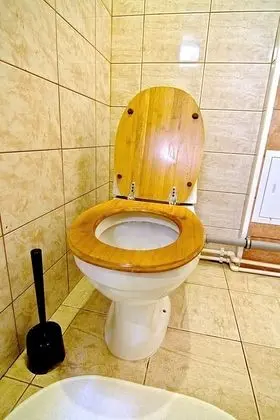 Ortak Ranzalı Oda, Sadece erkekler için (8 Bed)