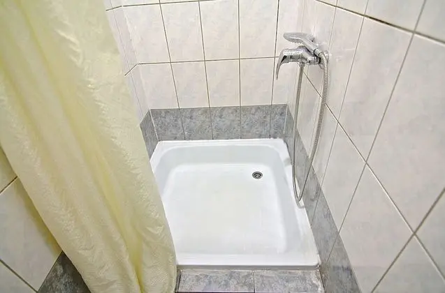 Tek Büyük Yataklı Oda (Budget)